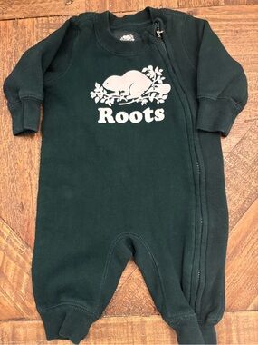 Roots Baby Organic Original Cooper Beaver Romper in Varsity Green
